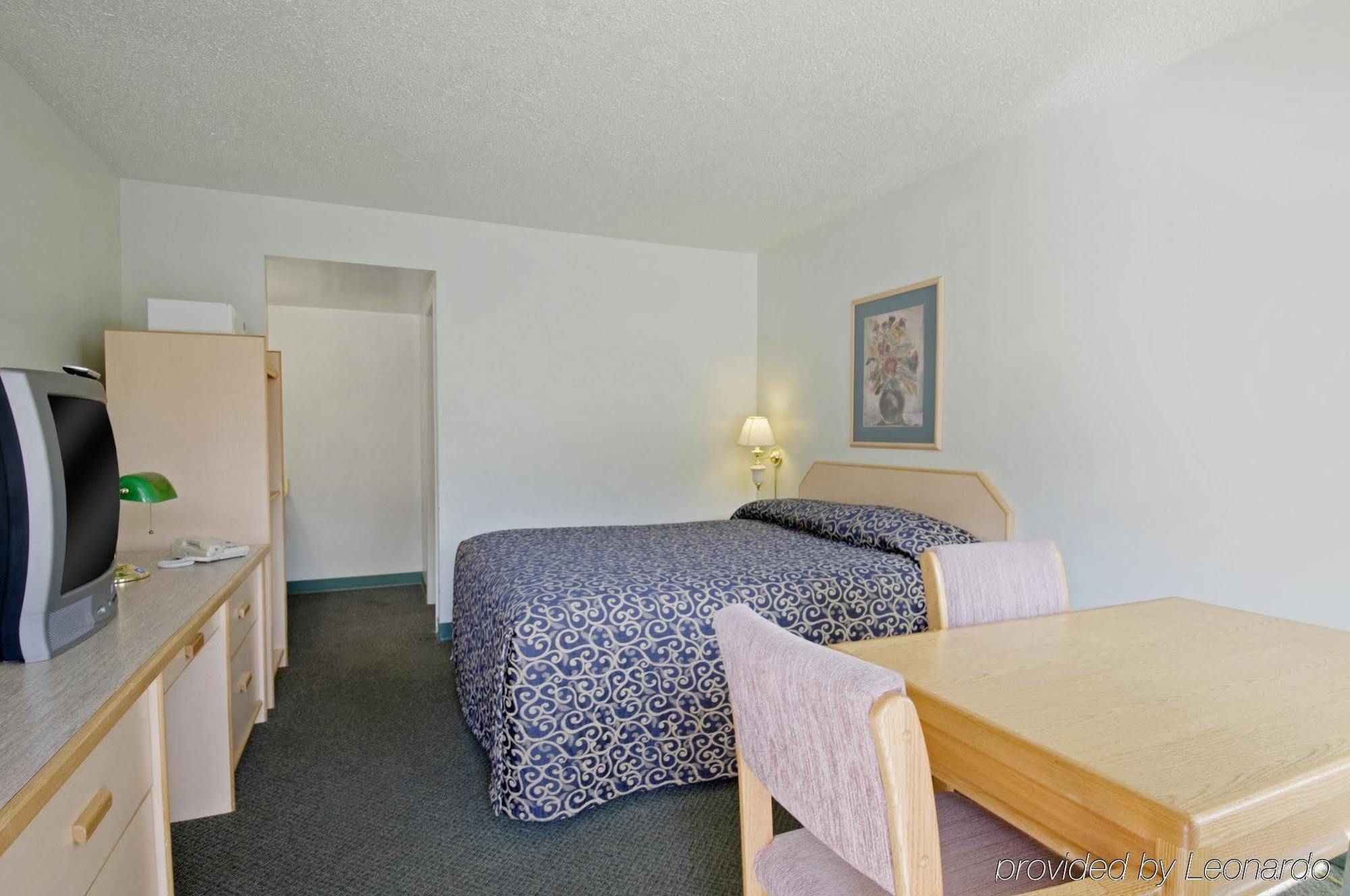 Canada'S Best Value Desert Inn & Suites Cache Creek Εξωτερικό φωτογραφία